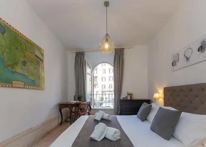 Angelico By In Appartement Rome